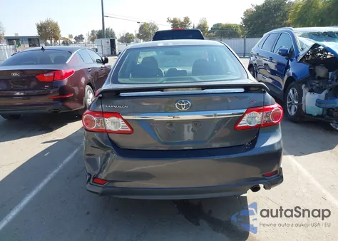 2013 Toyota Corolla S из США, поврежденный, VIN 2T1BU4EE8DC956895